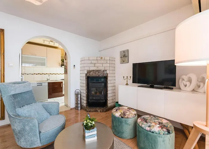 Benko J Apartamento *