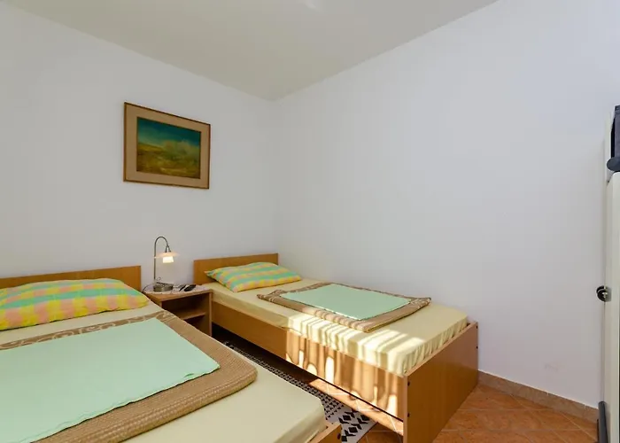 Benko J Apartamento *