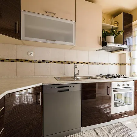 Benko J Apartamento *