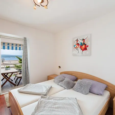 Benko J Apartment