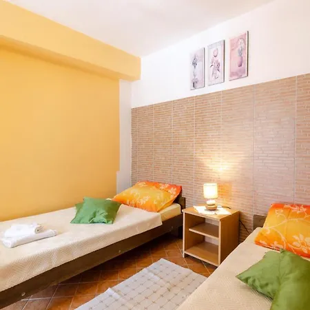 Benko J Apartment