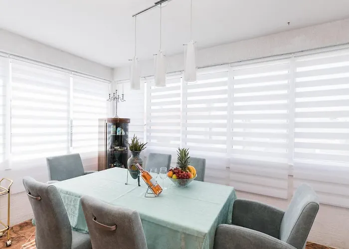 Benko J * تْسْغيكفانِتْسا