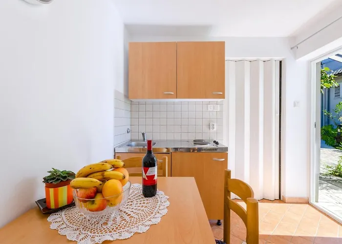 Benko J تْسْغيكفانِتْسا