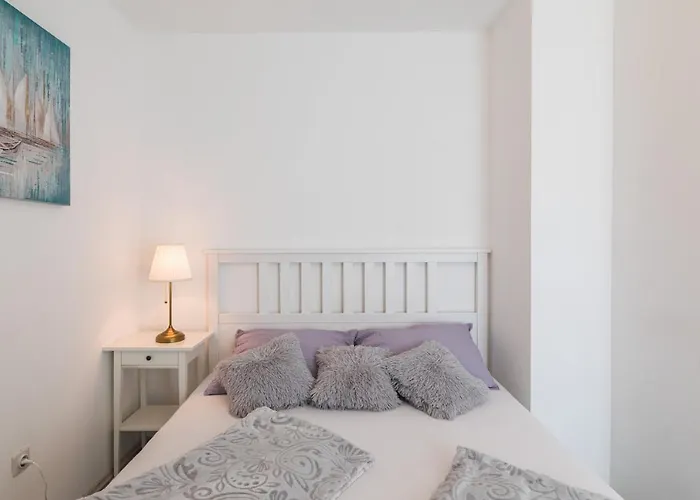 Benko J * تْسْغيكفانِتْسا